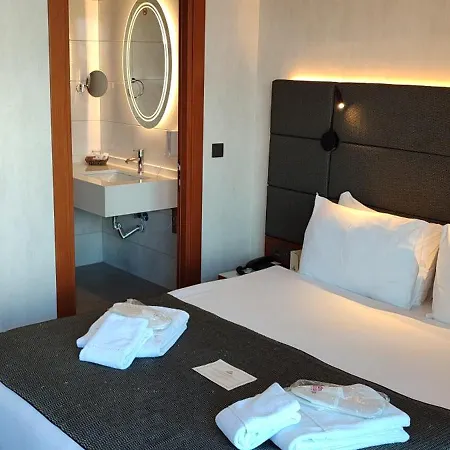 ホテル Cihangir Bosphorus 4*