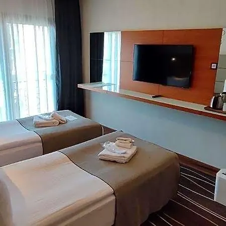 Cihangir Bosphorus Hotel Istanbul