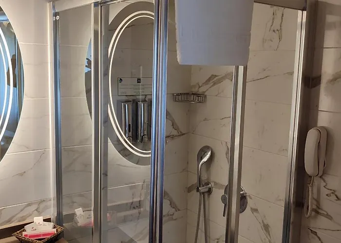 Cihangir Bosphorus Отель 4*