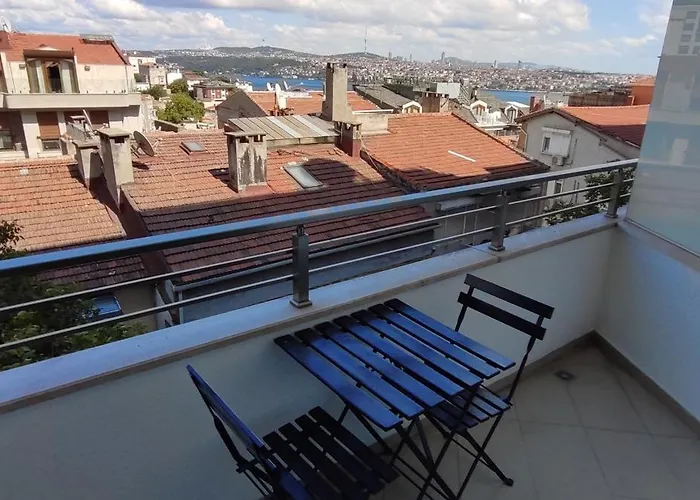 Cihangir Bosphorus 4*