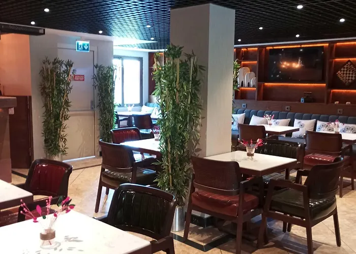 Cihangir Bosphorus 4*