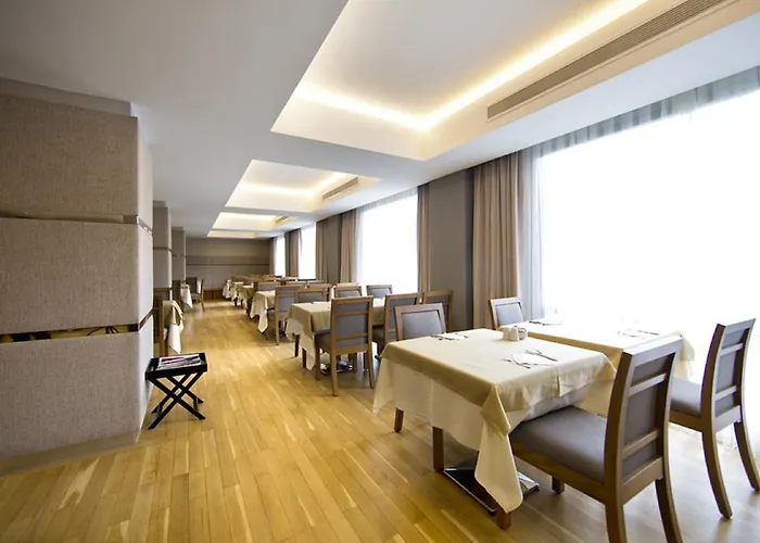 Cihangir Bosphorus 酒店 4*