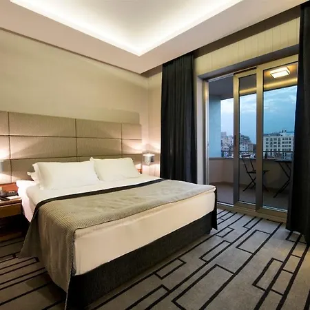 Cihangir Bosphorus Otel 4*