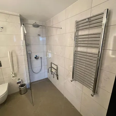 Cihangir Bosphorus 4*