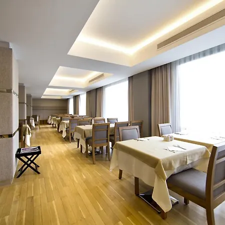 Cihangir Bosphorus Hotel 4*