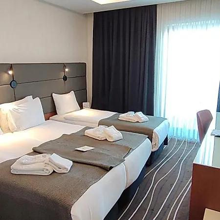 Отель Cihangir Bosphorus 4*