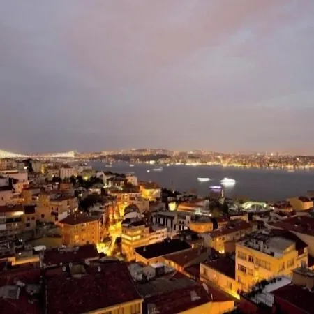 Cihangir Bosphorus 4* Стамбул